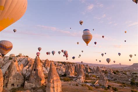 Fahrt Im Hei Luftballon Bei Sonnenaufgang In G Reme Kappadokien Zur