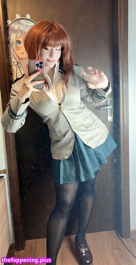 Kombinichan Natsumi Louise Louisecosplay Natsumi Cosplay Natsumilouise Nude OnlyFans