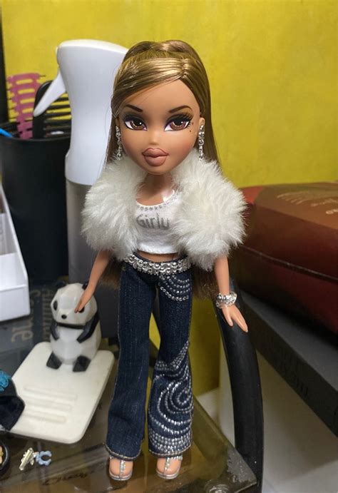 Bratz Forever Diamondz Yasmin Hobbies Toys Toys Games On Carousell