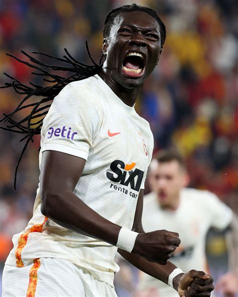 TRT Spor on Twitter Gaziantep te perdeyi açan isim Bafetimbi Gomis