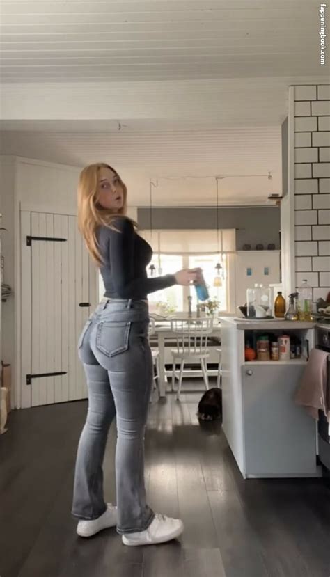 Gingerfridaj Nude OnlyFans Leaks Fappening FappeningBook