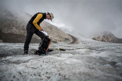 Los glaciares de Suiza se derriten a una velocidad récord ZETA DIGITAL FM