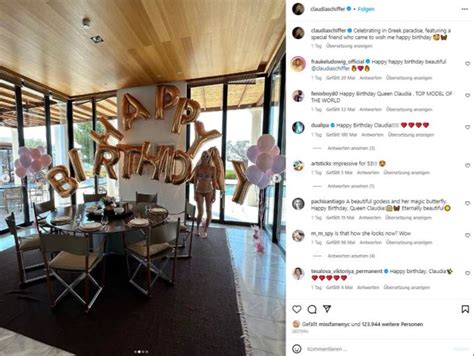 Claudia Schiffer Sie Feiert Geburtstag Im Bikini Nau Ch