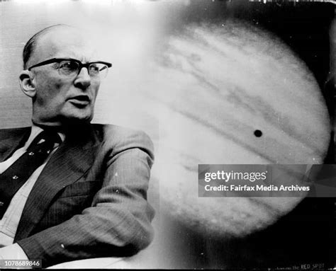 Arthur C Clarke Photos And Premium High Res Pictures Getty Images