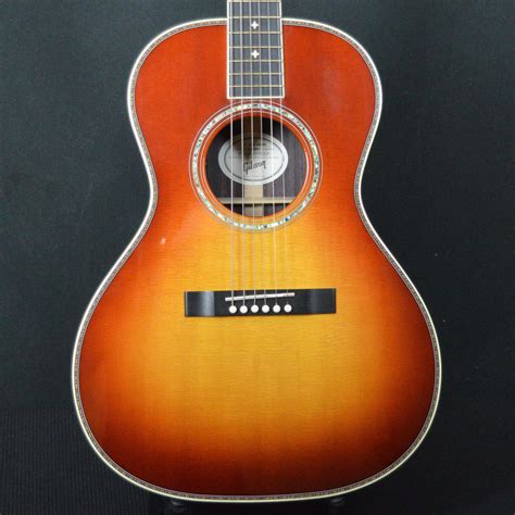 2019 Gibson L 00 Deluxe Pickers Supply