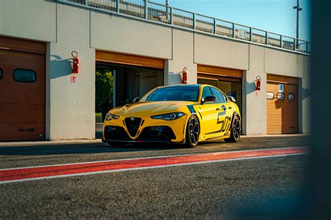 This Alfa Romeo Giulia Gtam Replica Bodykit Looks Quite Convincing