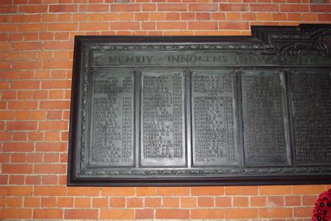 War Memorial At Berkhamsted Collegiate School Chapel Lef Flickr