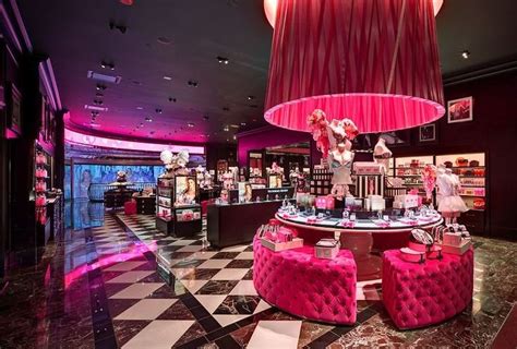 Victorias Secret Store Design Victoria Secret Store Victoria Secret