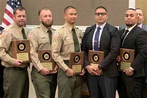 Nevada Corrections Officers Honored For Actions In Prison Melee Local