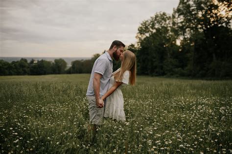 Wild Flower Field Couples Shoot In Geneseo Ny Brooke Nick