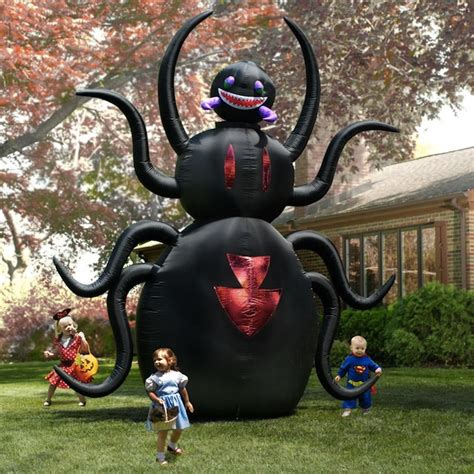 Giant Halloween Decoration: 12' Animated Spider