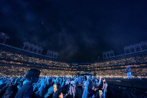 Morgan Wallen Returns To The Stage Breaks A Record At Wrigley Field