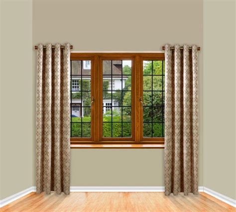 side panel curtains - Small living room ideas – how to decorate a cosy ...