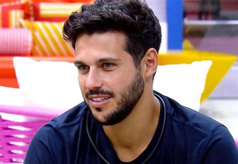 Ex BBB Rodrigo Mussi Tem Melhora Significativa E Passa A Mexer Partes