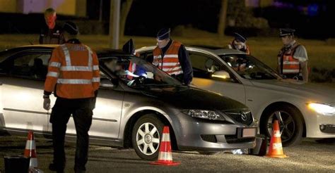 Vier Rijbewijzen Ingetrokken Bij Alcoholcontroles In Kortrijk En Kuurne