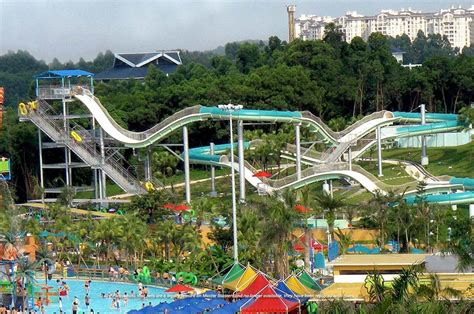 Master Blaster Water Slide The Worlds First Uphill Water Coaster