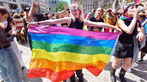 Internationaler Tag Gegen Queerfeindlichkeit Keine Sonderrechte