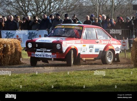 Ford Escort Rs 2000 Rally Car Auf Race Retro 2023 Exhibition Und Rally