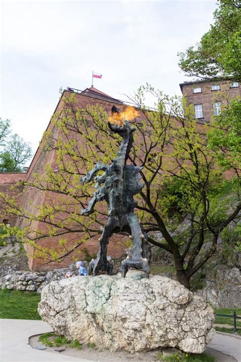 Tourists Visiting the Smok Wawelski Statue Editorial Image - Image of ...