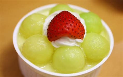 Кусочек торта с клубникой · бесплатная фотография от food_photo ...
