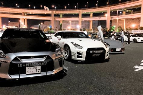 Daikoku Pa Tour Trip To Tokyo Famous Jdm Car Meet