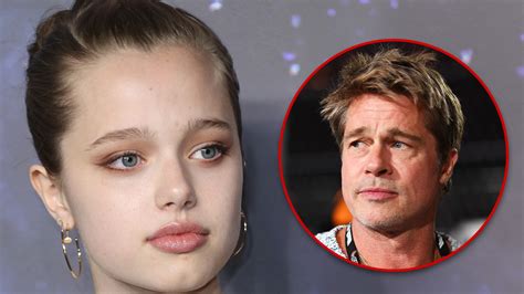 Shiloh Filha De Brad Pitt E Angelina Jolie Retirando Pitt Do