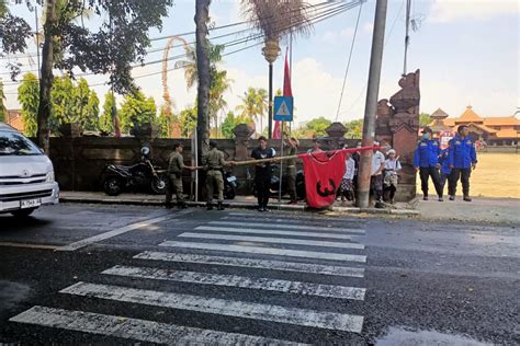 Baliho Ganjar Mahfud Dicopot Di Gianyar Ternyata Ada Intruksi Dari Pj