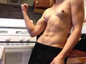 Barechested Muscle Abdomen Chest Arm Porn Pic
