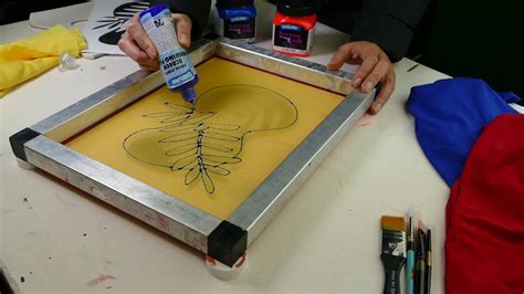 How To Silk Screen Print Applying The Design With Drawing Fluid 1 Of