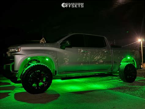 2020 Chevrolet Silverado 1500 With 22x10 18 4play 4p70 And 33125r22