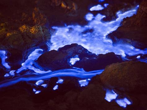 Video: Eerie Volcano Ejects Blue Lava! | Geoengineer.org