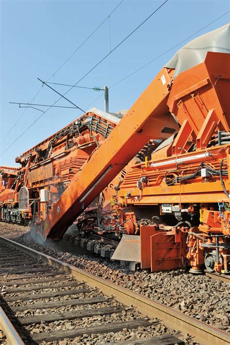 Plasser And Theurer Technology Bettungsreinigung 2 Screen Machines