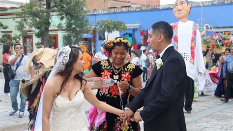 Nuestra Boda En Oaxaca Viviana Y Jorge Monos De Calenda En Oaxaca