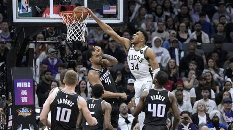 Nba Giannis Antetokounmpo Leads Milwaukee Bucks To Win On Injury Return