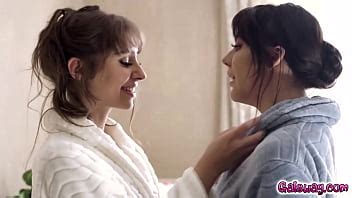 Married Lesbian Couples Perfect Way To Celebrate Their First