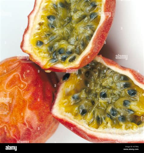 Passion Fruit Hi Res Stock Photography And Images Alamy