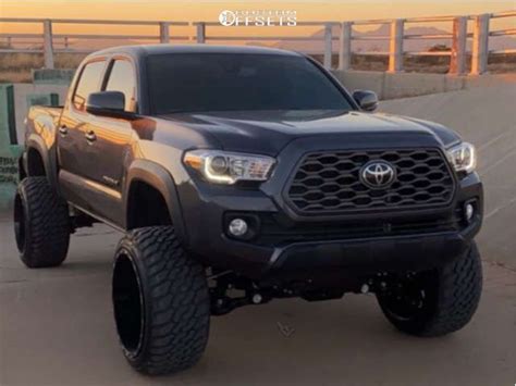 2020 Toyota Tacoma Super Aggressive 3 5 On 22x14 76 Offset Tis 544bm And 33 X12 5 Atturo