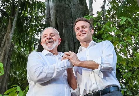 Ensaio De Pr Casamento Fotos De Lula Macron Rendem Memes E