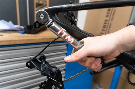 SRAM UDH ( Universal Derailleur Hanger ) là gì ? Liêu nó có giúp cơn á ...