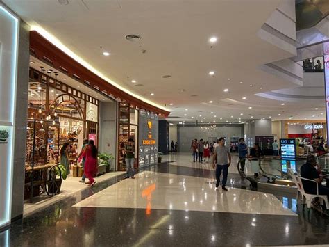 Seawoods Grand Central Mall Navi Mumbai What To Know Before