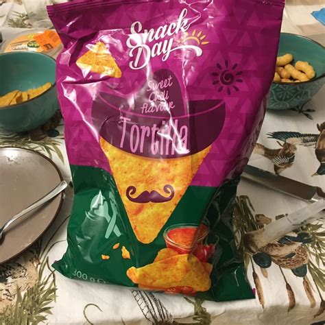 Snack Day Tortilla Sweet Chili Flavour Review Abillion