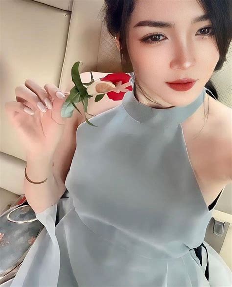 Hot girl thẩm mỹ Nam Định đăng tải giao diện mới gây chú ý