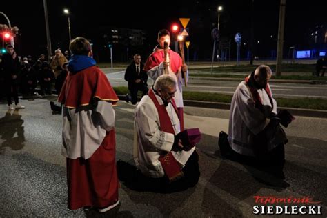 Miejska Droga Krzyżowa Tygodnik Siedlecki