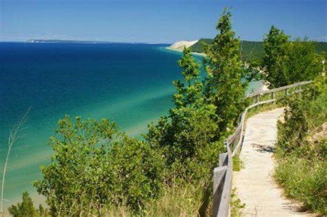 Michigan S Leelanau Peninsula Affectionately Known To Michiganders As