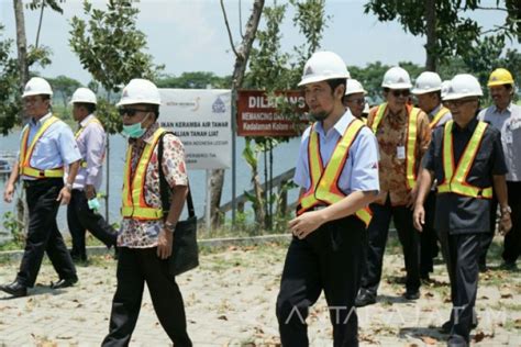 Pabrik Semen Gresik Di Tuban Proyeksikan Pertumbuhan 14 5 Juta Ton