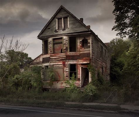 ABANDONED House at Night - 70 photo