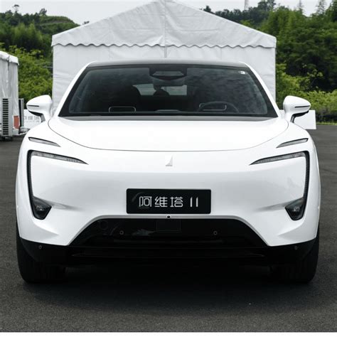 Avatr 11 Launches In China With 578 HP And Up To 422 Miles Of Range ...