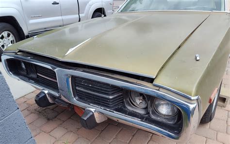 Dodge Charger Se Front Barn Finds