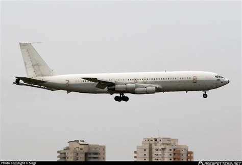 260 Israeli Air Force Boeing 707 3J6B Photo By Siegi ID 097892