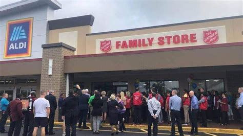 Salvation Army opens family store in Town 'N Country